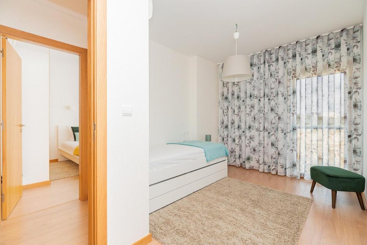 Modern Deco Apartment With Balcony Lisbona Esterno foto
